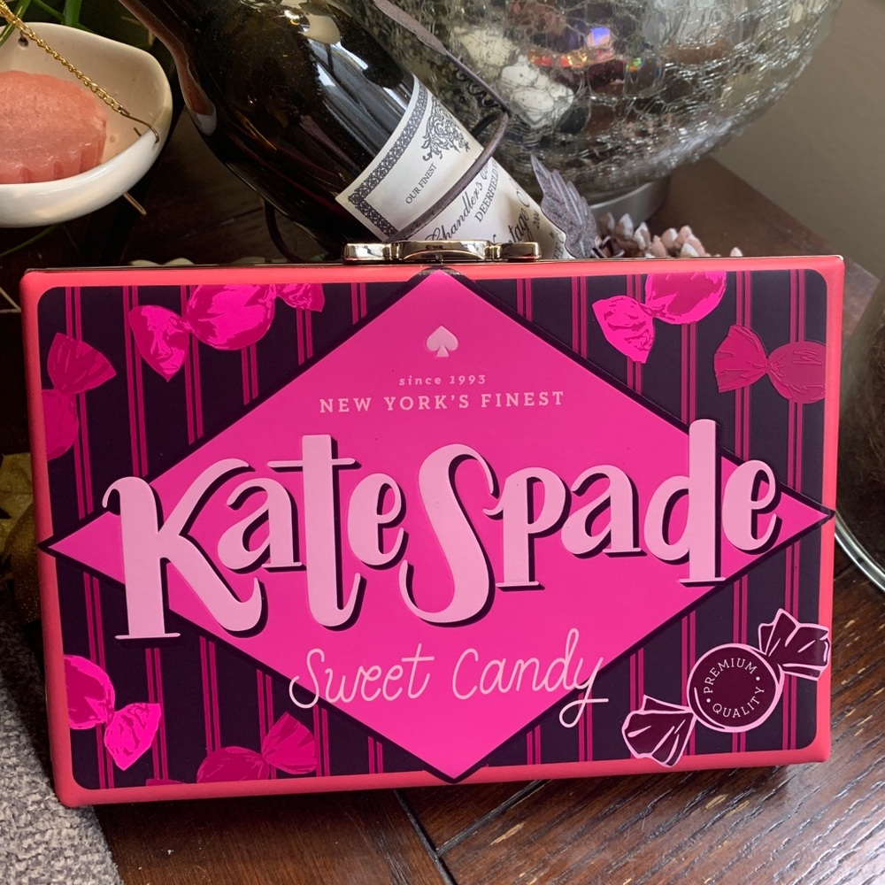 Authentic Kate Spade leather L.Edition candy box snap buckle leather clutch